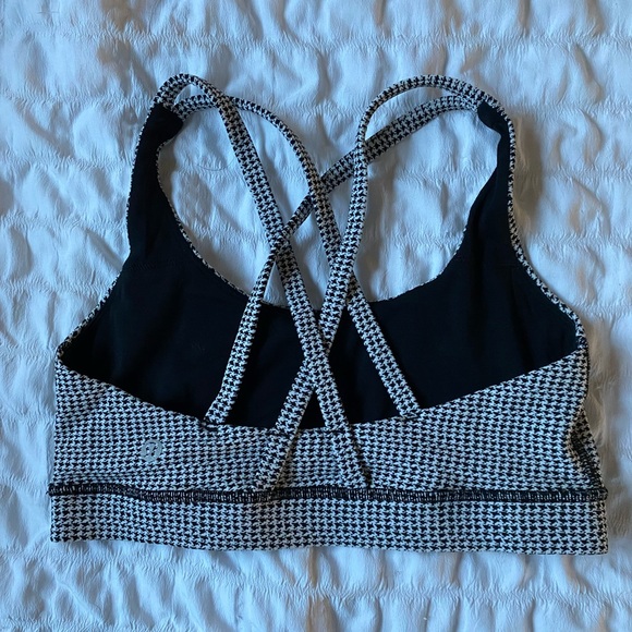 Lululemon sports bra size 6 - Picture 1 of 4